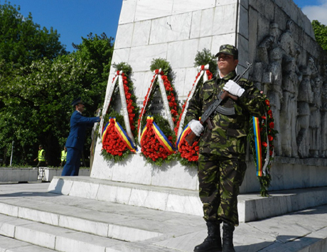 Ziua Eroilor în țară (audio)