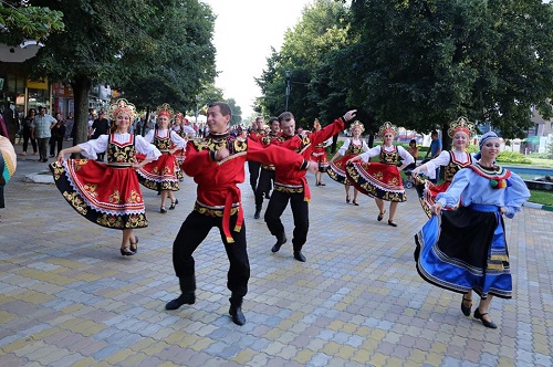Festivalul Internaţional de Folclor Carpaţi
