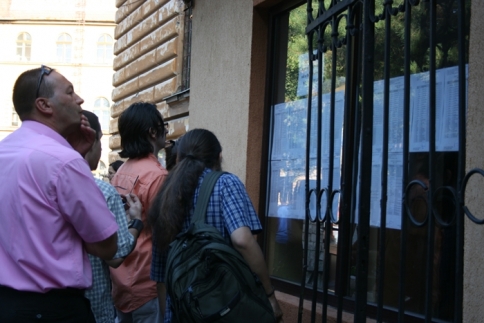 Elevi de 10 la BAC în Gorj