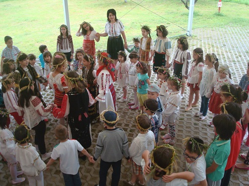 Micii meșteri-bijutieri argeșeni își dau întâlnire la Golești