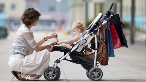 Cresc îndemnizațiile pentru mame (audio)