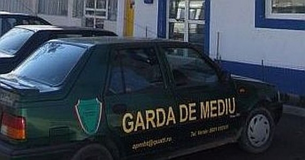 GORJ: Amenda pentru exploatare de agregate minerale din albia râului Jiu