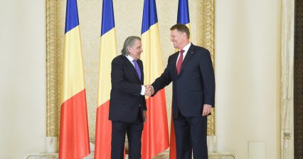 Nadia ii ureaza „La multi ani” lui Ilie!