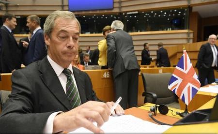 ALERTA Brexit: Liderul UKIP si-a anuntat demisia!