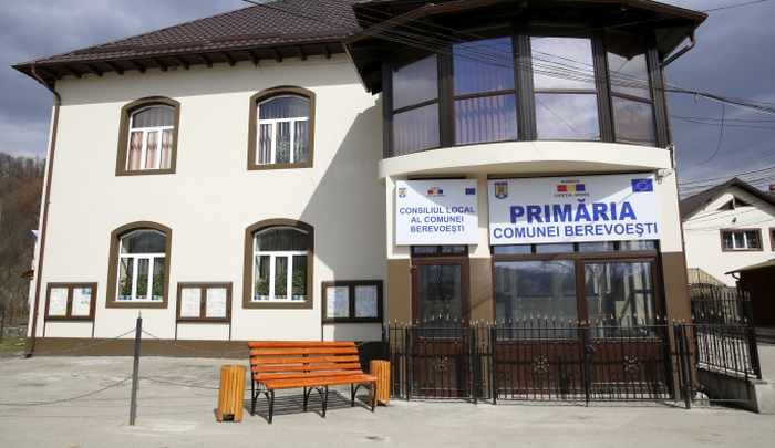 Procurorii continuă cercetările în cazurile de sclavie (audio)