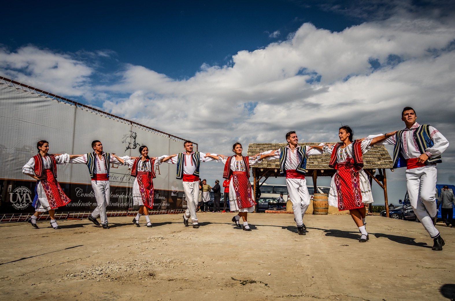 Weekend-ul incepe „În pădure la Zăval”!