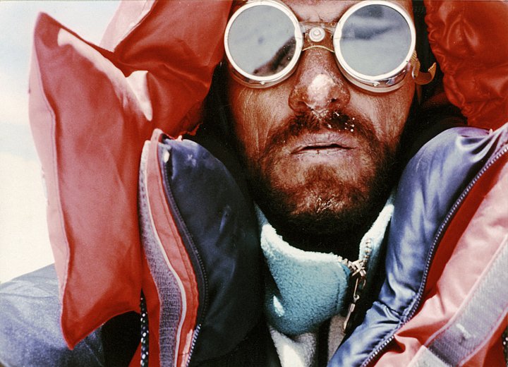 Constantin Lacatusu – primul roman pe Everest