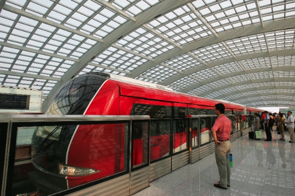 China lanseaza metroul fara conductor