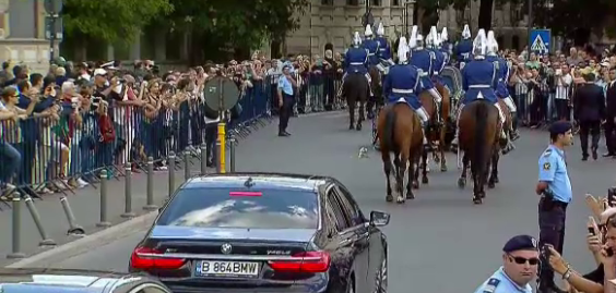 Procesiunea reginei Ana (audio)