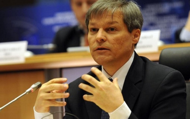 Premierul Dacian Cioloş în vizită la Chişinău