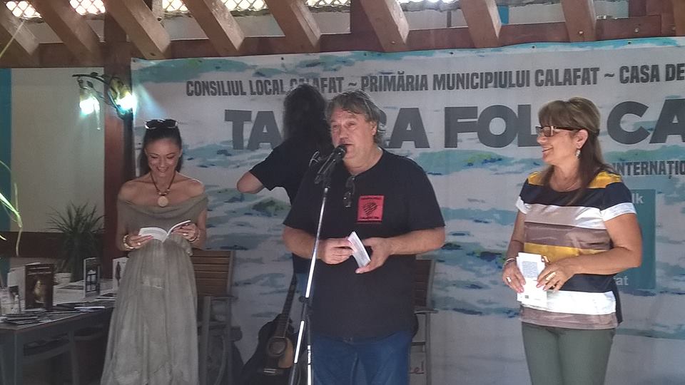 Lansari de carte si concert la Tabara folk!