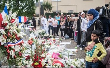 Funeraliile preotului catolic francez