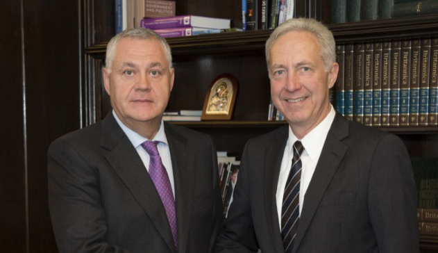 Excelenţa sa, dl. Hans Klemm, ambasadorul Statelor Unite în România, în vizită la Radio România