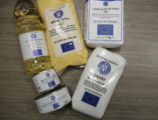 Se reia acţiunea de distribuire a pachetelor cu alimente
