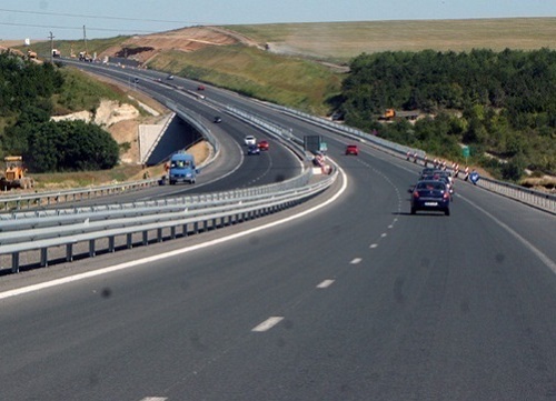Licitaţia pentru construirea autostrăzii Craiova-Piteşti, la 1 noiembrie