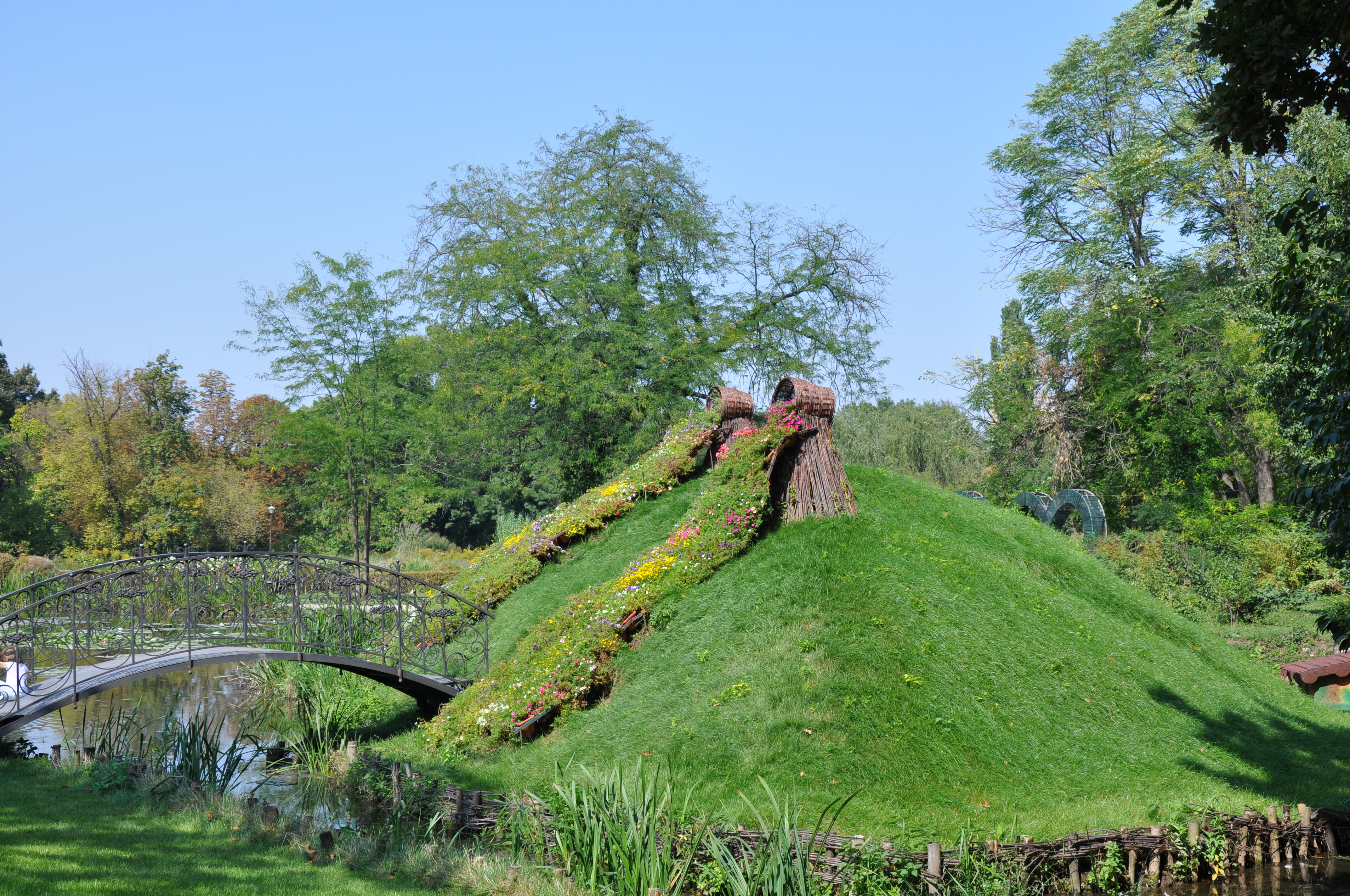 (Fotoreportaj) Vară indiană în Grădina Botanică
