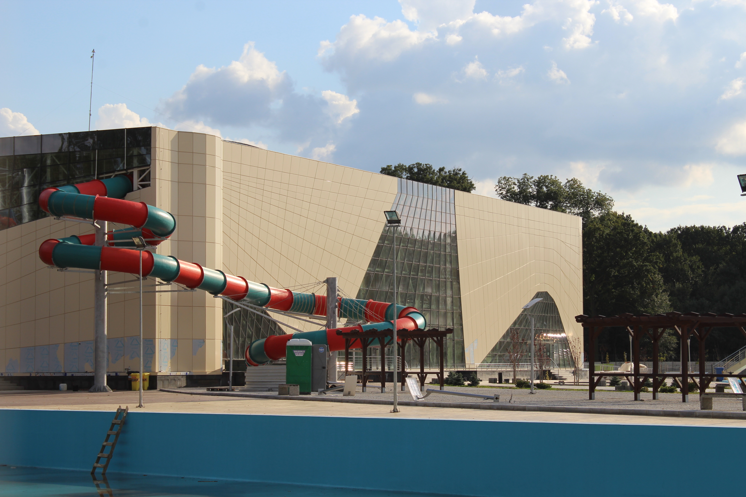 (Galerie foto) Termenul de finalizare la Water Park-ul Craiovei, prelungit!