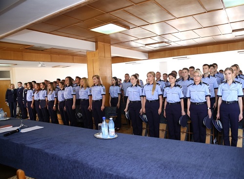 Peste 5 000 de posturi scoase la concurs de MAI