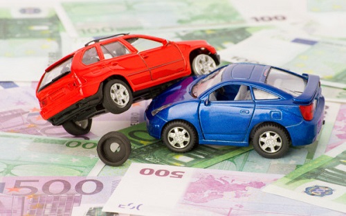 Autorităţile vor să schimbe regulile privind RCA-ul