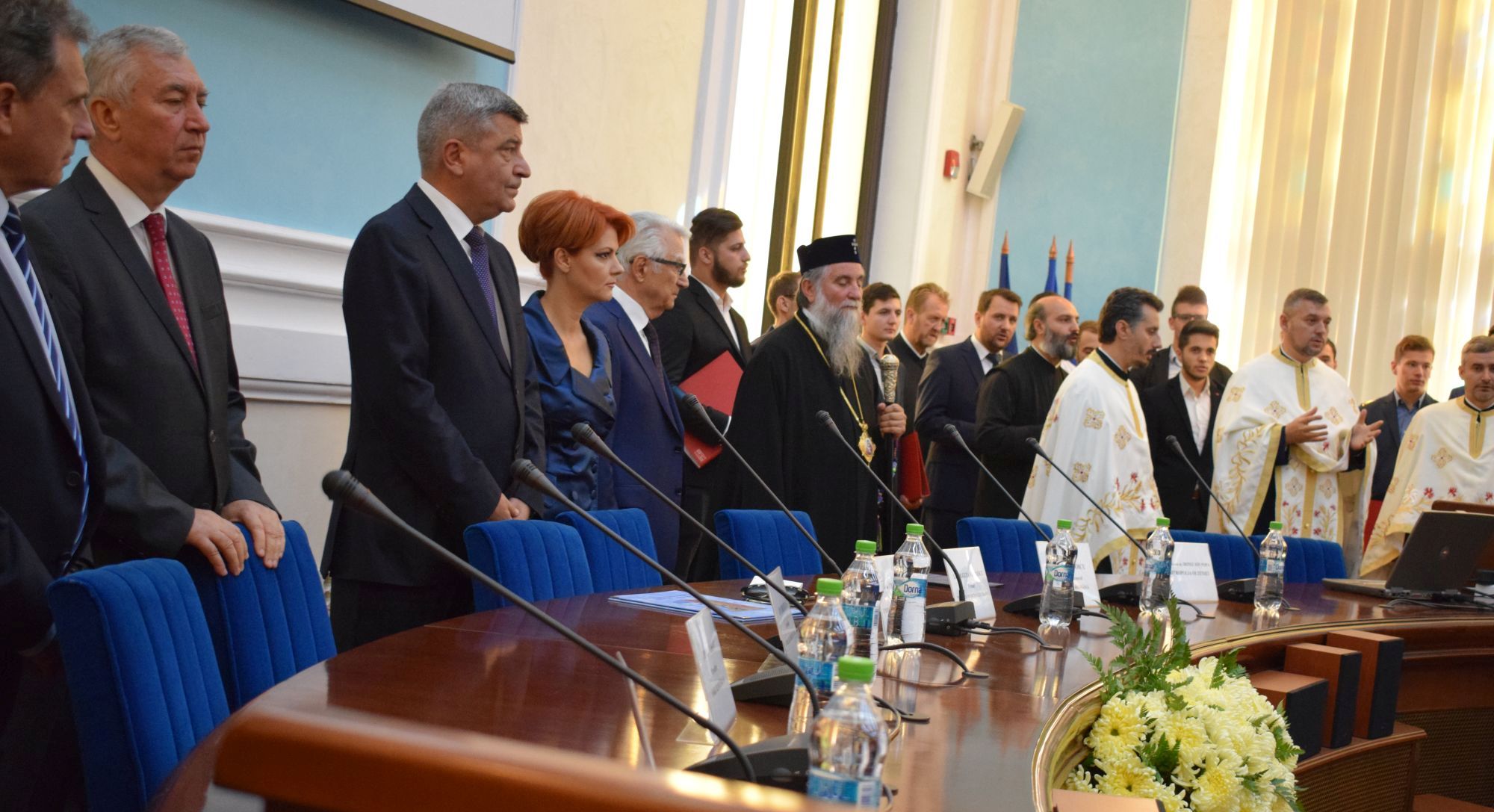 Anul universitar 2016-2017 a debutat si la Craiova (foto si audio)