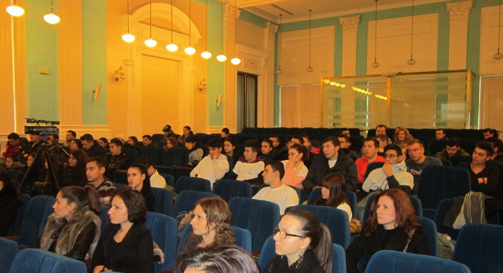 Debut de an universitar la Craiova