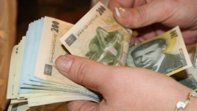 BNR publică salariile nete ale membrilor Consiliului de Administraţie