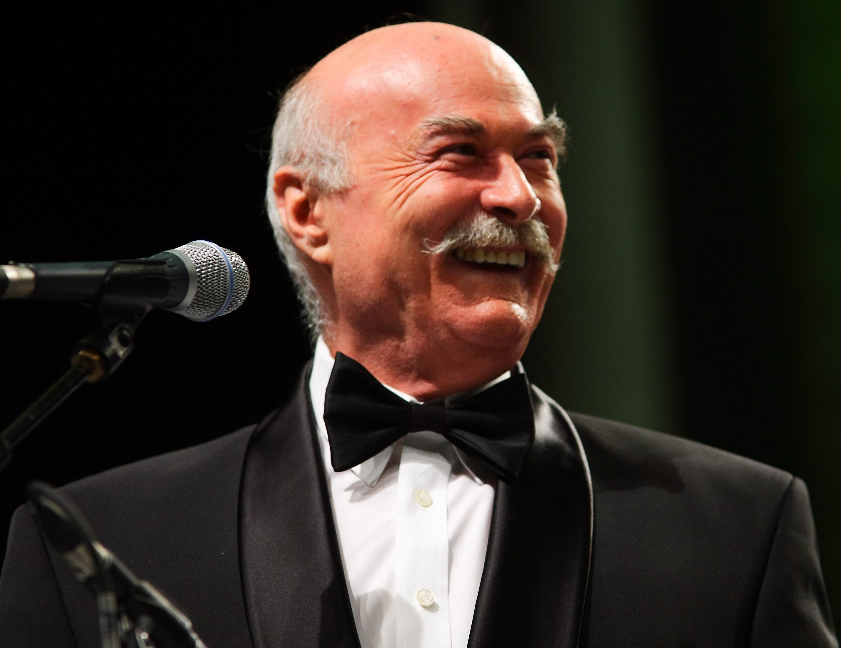 Tudor Gheorghe lanseaza prima sa carte la Craiova (audio)