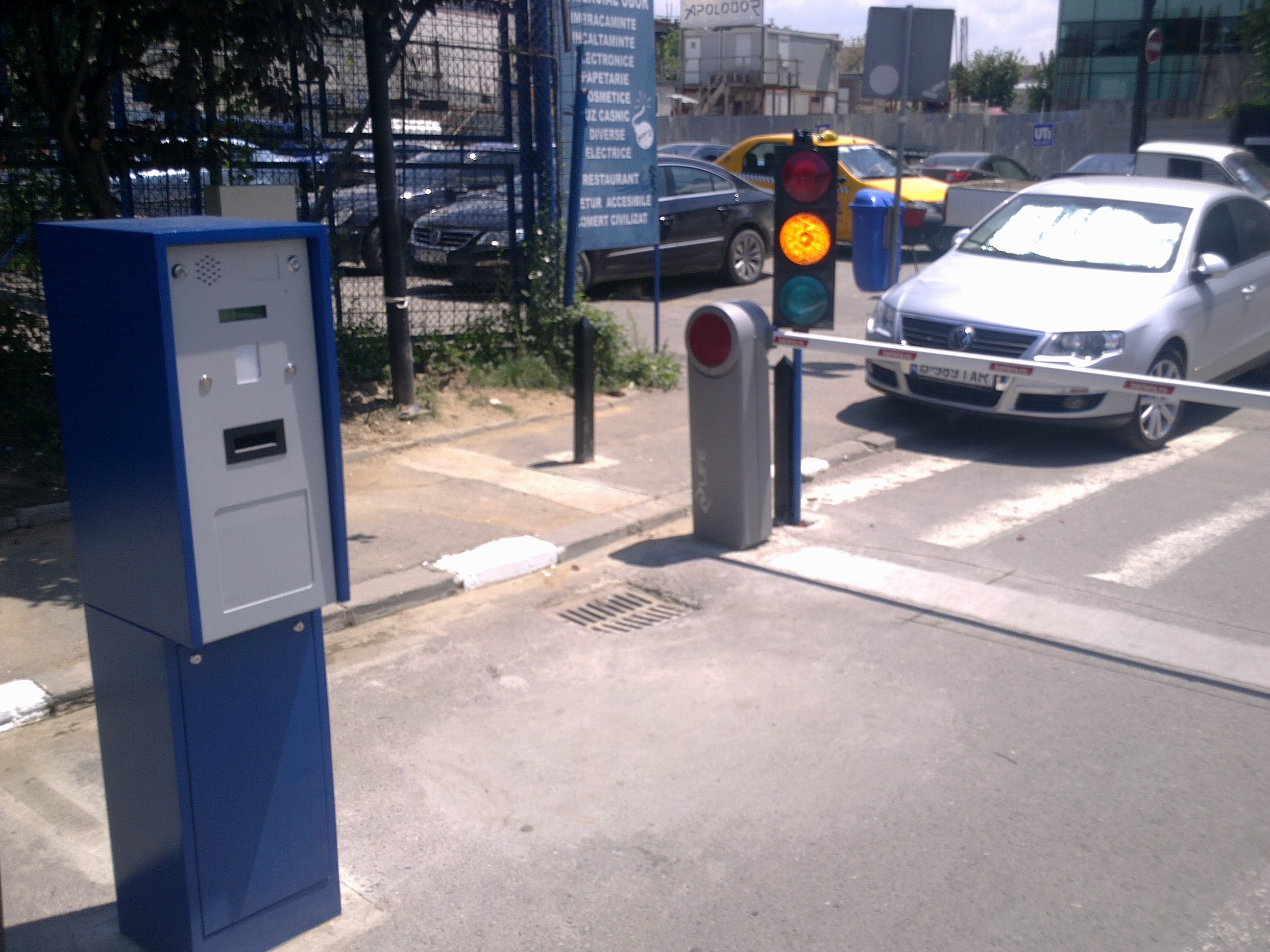 Abonament la parcare: 1.200 de lei pe an