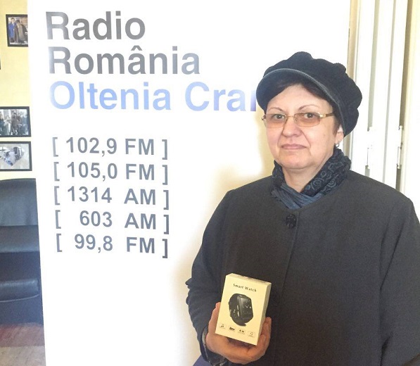 Radio Oltenia te premiaza! Un SMARTWATCH pentru o ascultatoare din Craiova