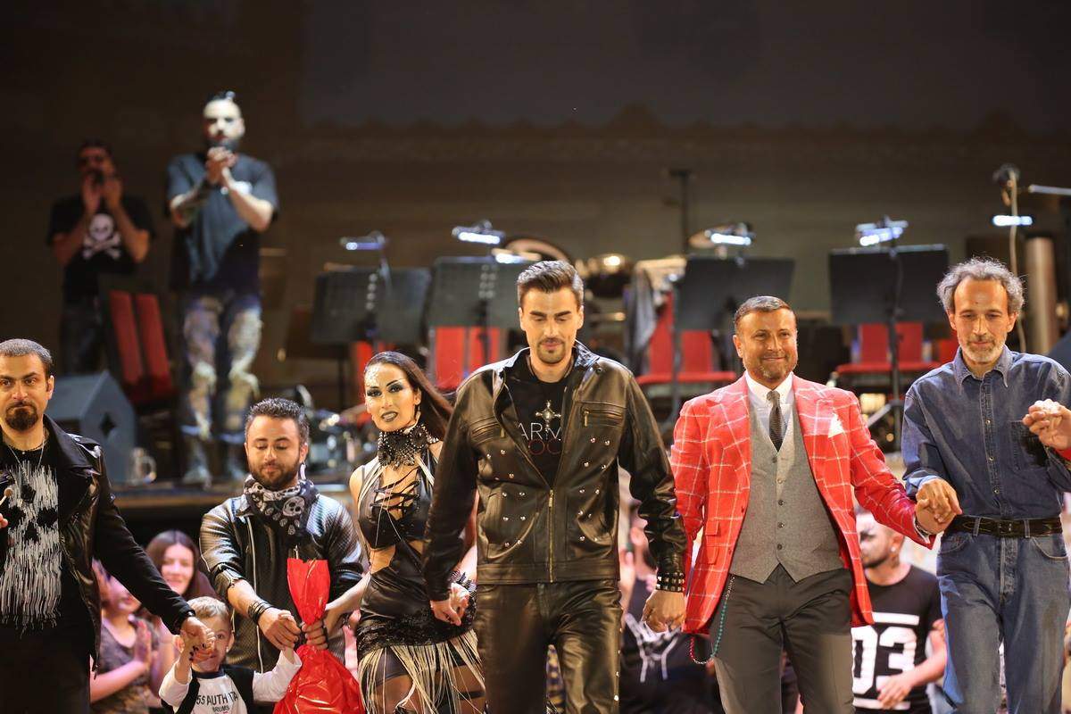 (audio) „Carmen – Rock Version“ – pe scena Salii Palatului