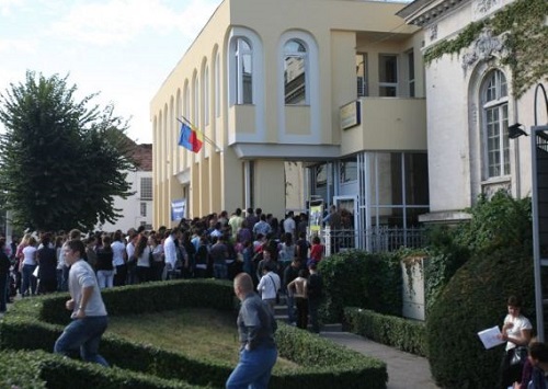 Bursa locurilor de muncă pentru absolvenți. Craiova