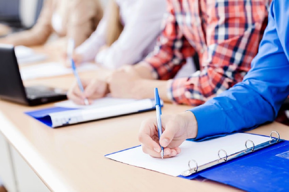 Profesorii refuză să fie directori de școli