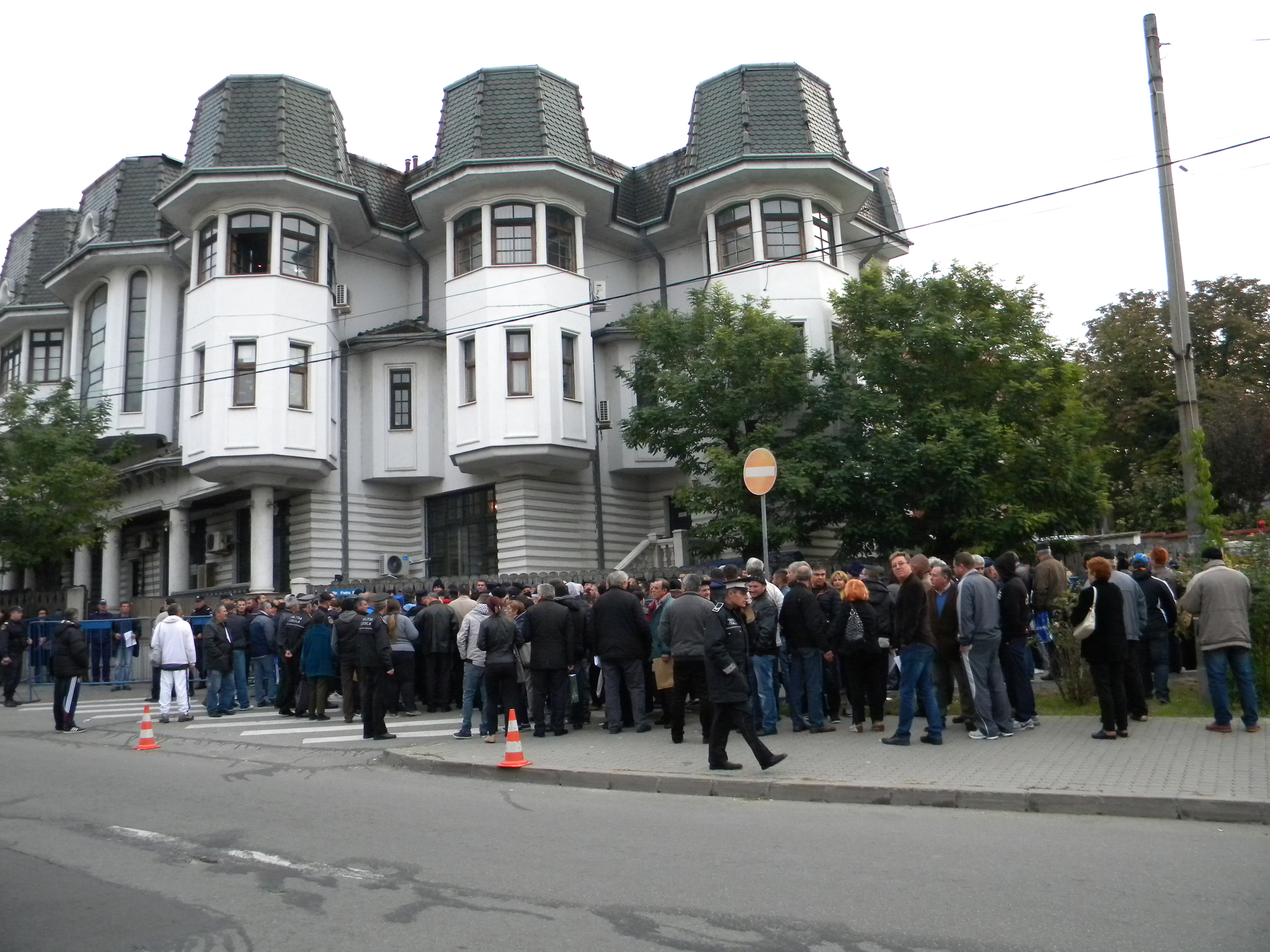 ”Casa verde” reîncepe astazi