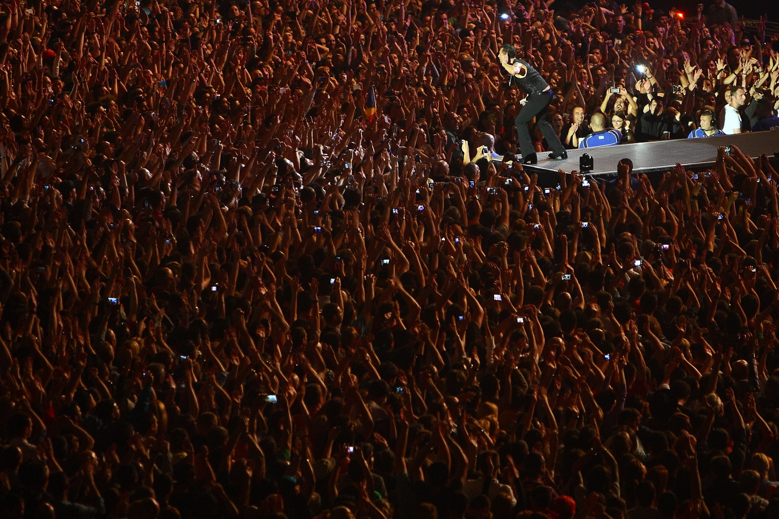 Oficial: Depeche Mode concertează din nou în România!