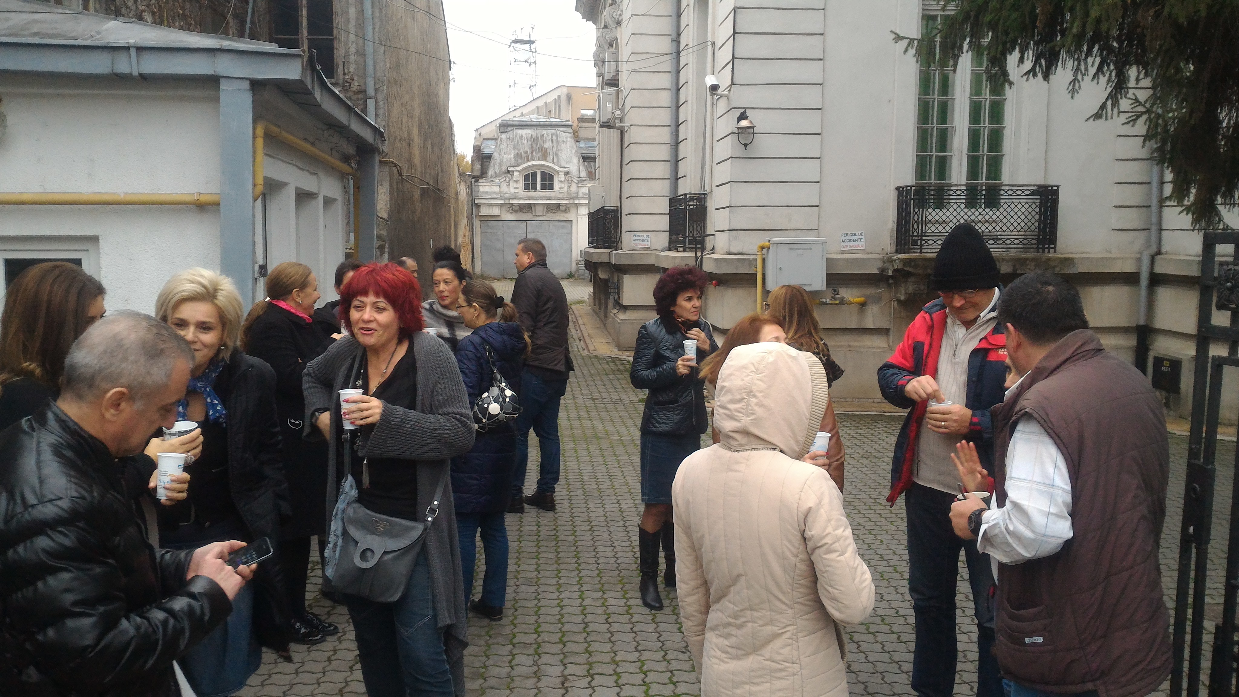 Radio Romania Oltenia Craiova, in pauza de cafea de la 10:30, ca si restul studiourilor din tara