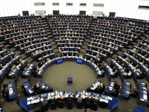 Comisia pentru afaceri externe din Parlamentul European atrage atenţia asupra propagandei anti-europene agresive
