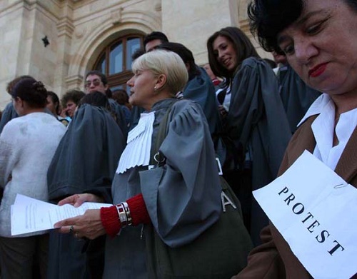 Proteste ale grefierilor