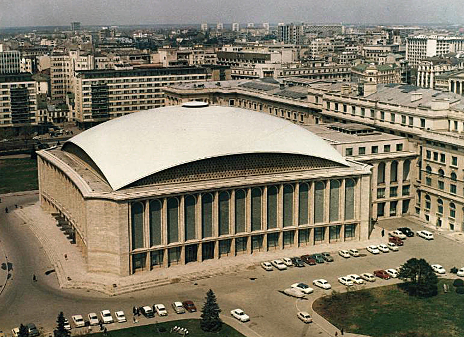 Cel mai mare târg de joburi din România (audio)