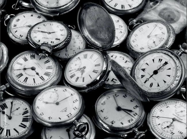 „Timp/ Criză de timp” la Tradem