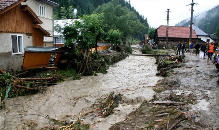 Ministerul de Interne prezinta, astazi, evaluarea pagubelor inundatiilor produse in Galati