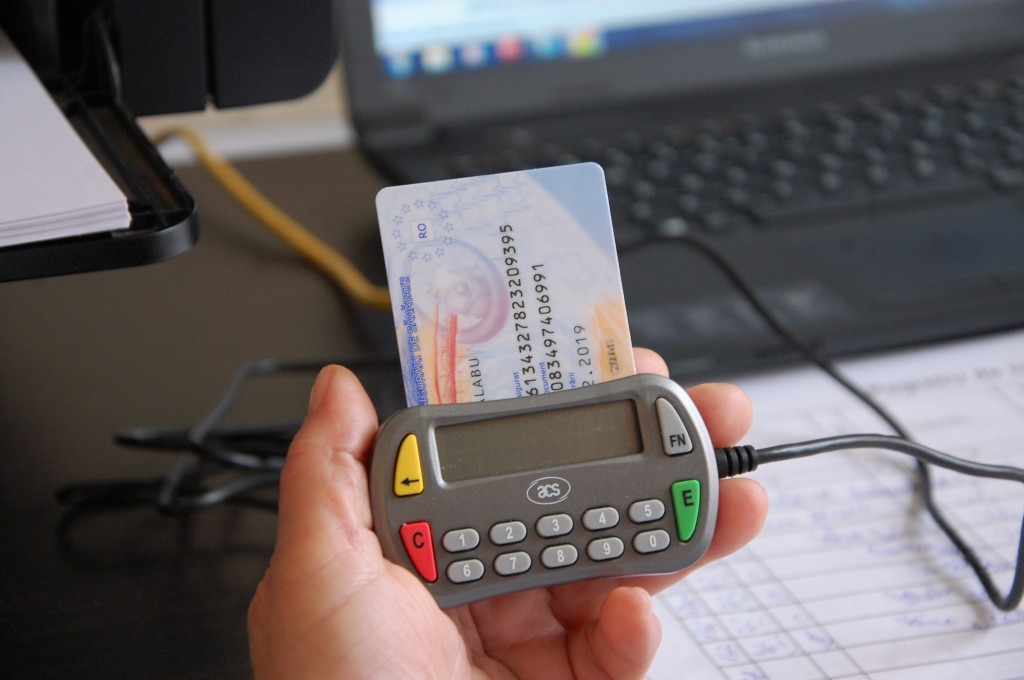 După trei zile şi jumătate de blocaj în sistem cardul de sănătate funcționează