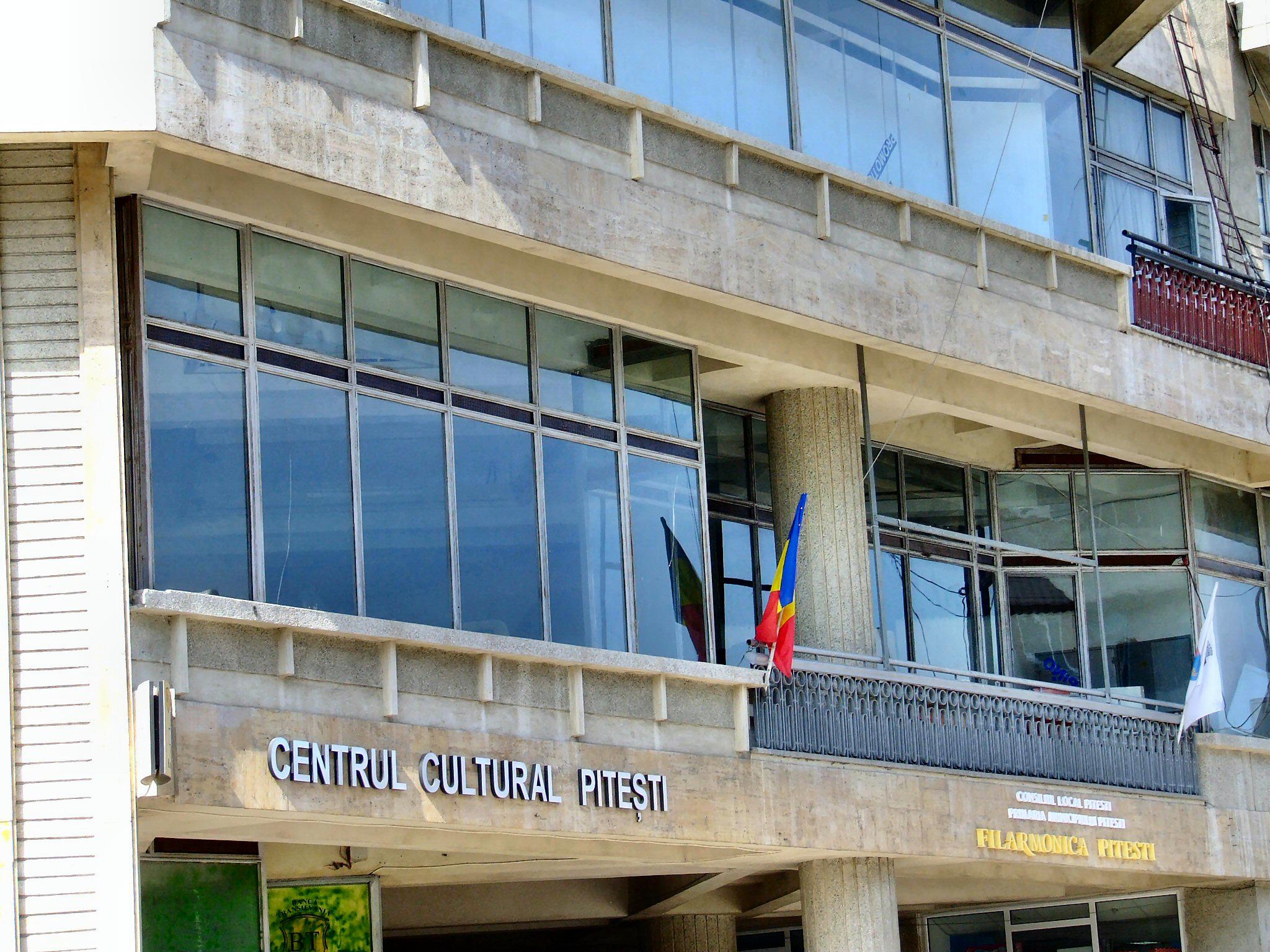 Manifestări la Centrul Cultural Pitești