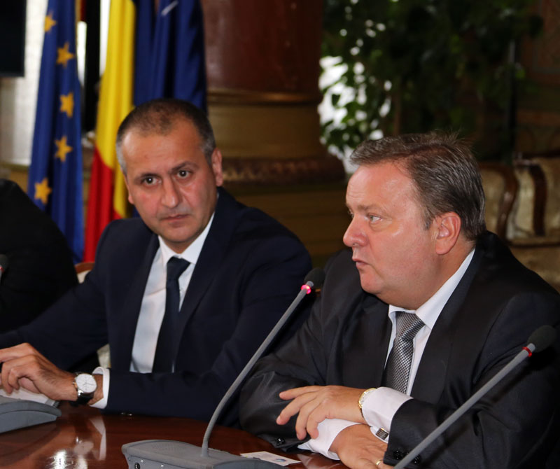 Reprezentanţi ai Ambasadei Cehiei la Bucureşti au fost prezenţi ieri la Târgu Jiu