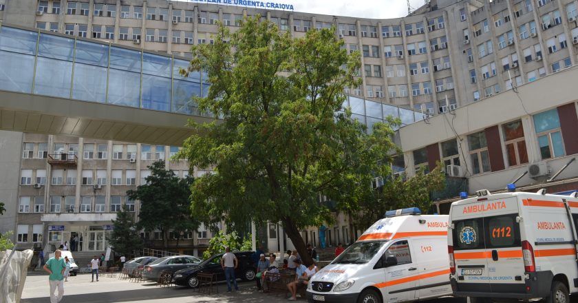 S-au redeschis două sectii ale SJU Craiova