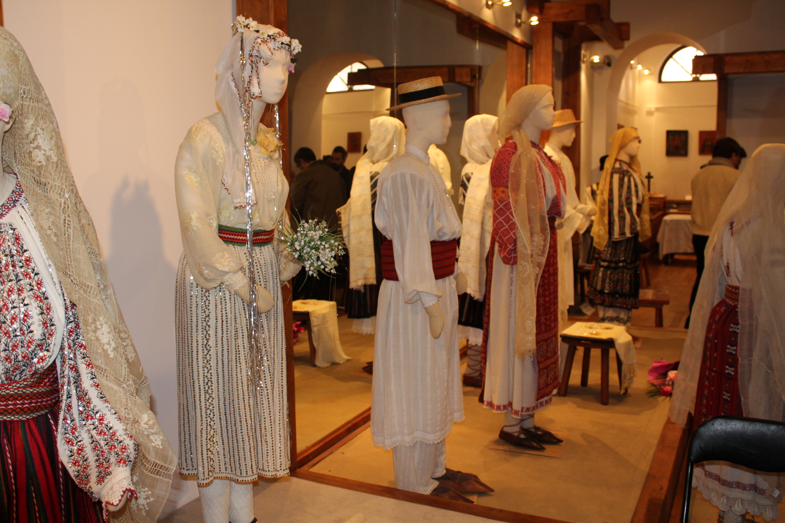 Colocviul Naţional “Cultura Populară în România: Religios şi Folcloric”