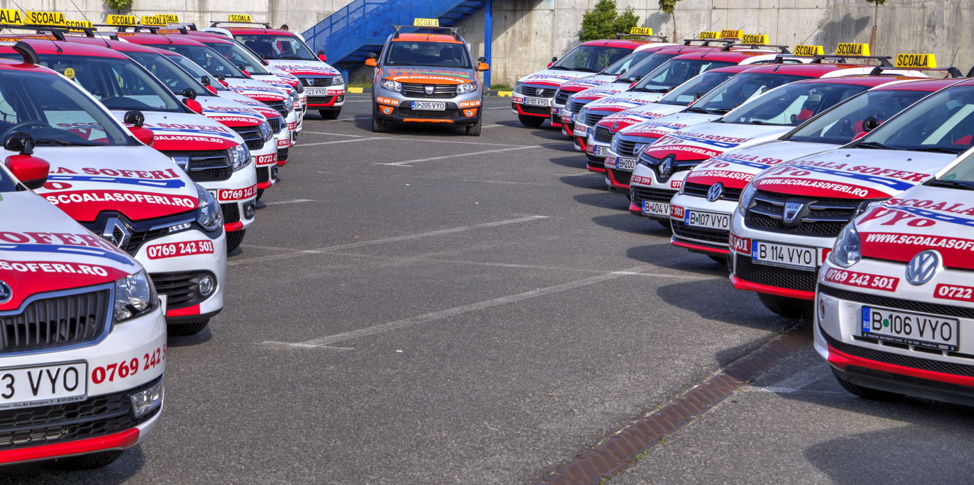 Doar cei care au cel putin 11 clase mai pot obtine carnet de sofer