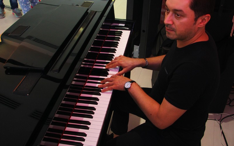 Marius Vernescu – in recital pe scena Filarmonicii “Oltenia”