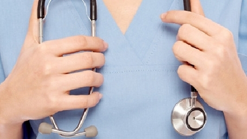 Sute de posturi pentru ambulanţă şi medicii rezidenţi