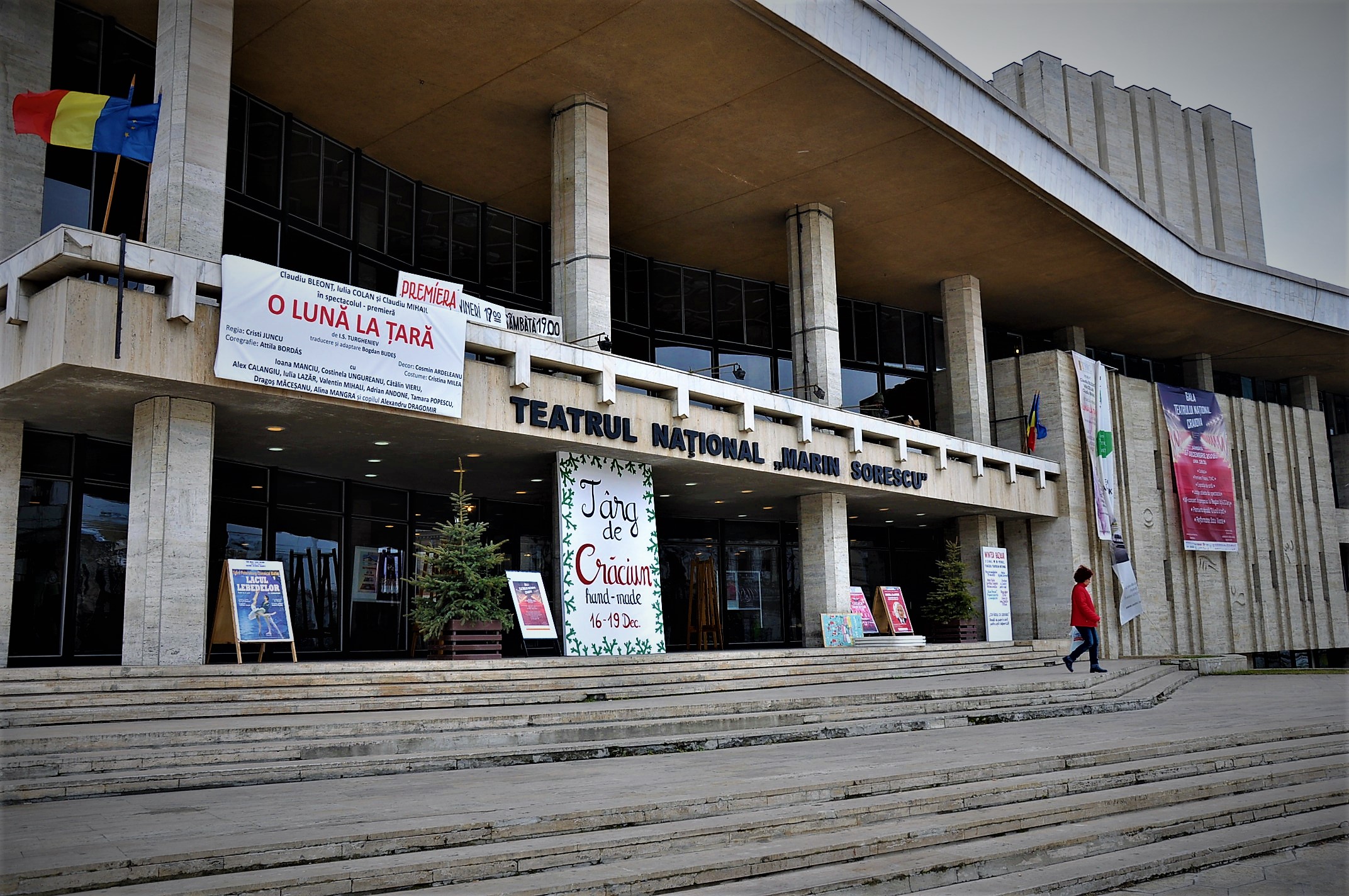 ( foto ) Winter Bazaar, 16 -19 decembrie, Teatrul Național „Marin Sorescu”