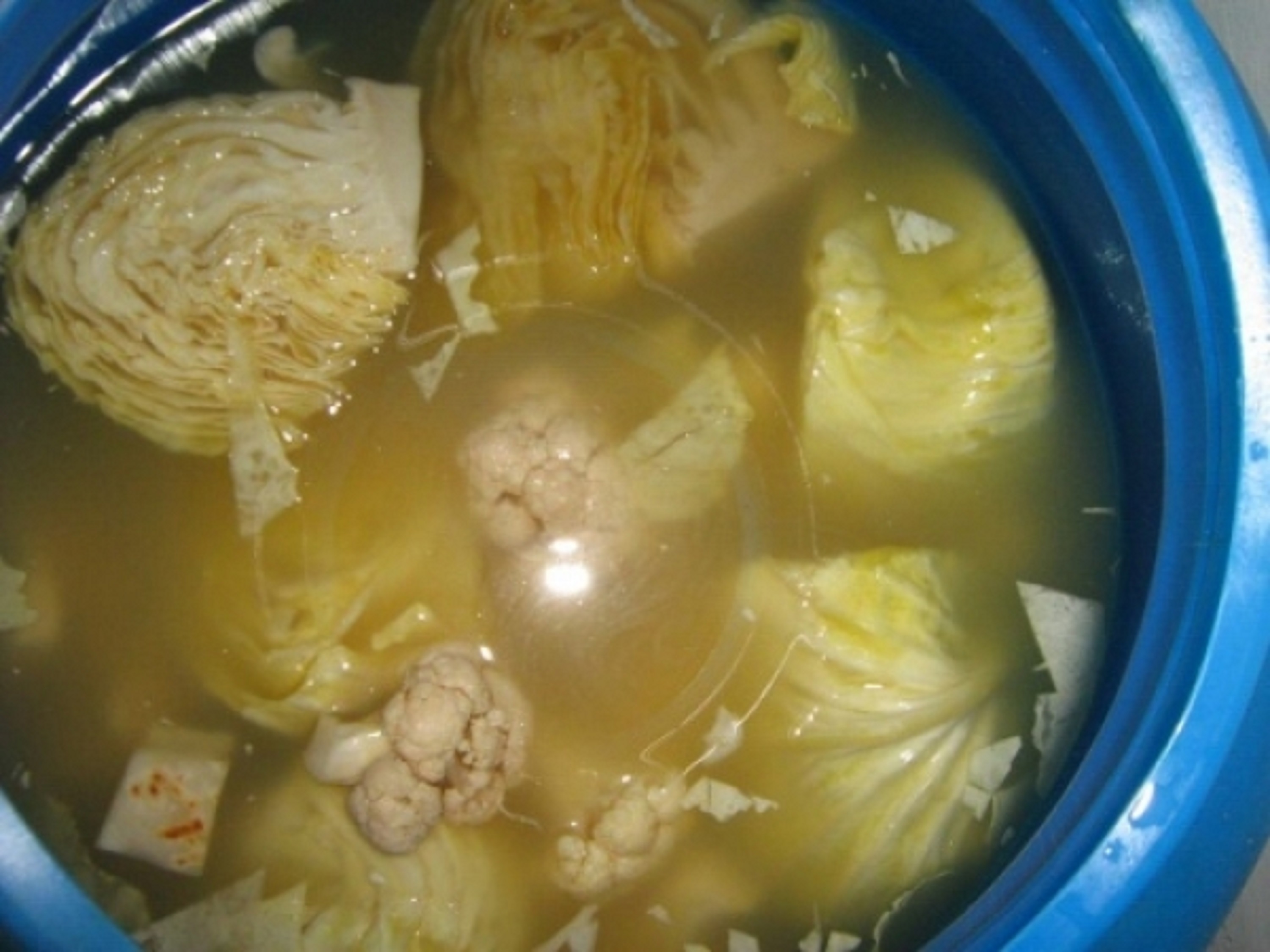 Bea zeamă de varză!